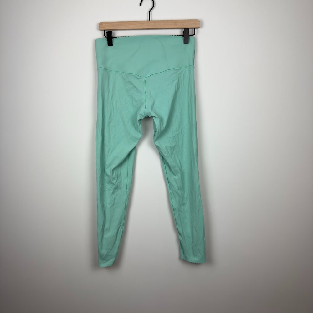 Offline by Aerie Women's Scalloped high-waisted legging, Size L